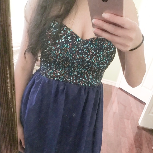 Royal blue prom/sequins dress - Picture 1 of 3